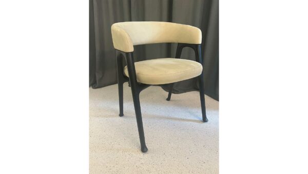 Stühle Corinne von Baxter, 2 Stk. verfügbar